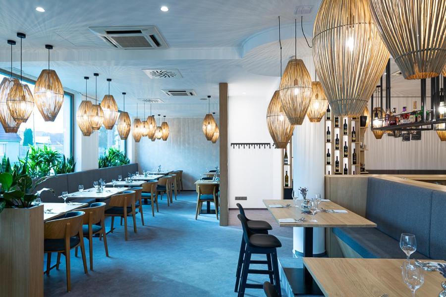 Fine Restaurant & Apartments 말라츠키 외부 사진